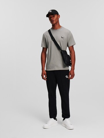 Karl Lagerfeld - Camisa 'Ikonik 2.0' em cinzento