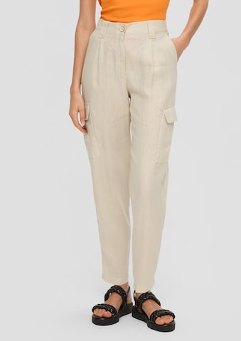 s.Oliver Tapered Cargo Pants in Beige: front