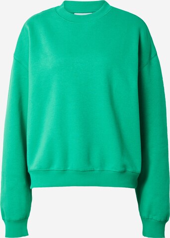 WEEKDAY Sweatshirt in Groen: voorkant