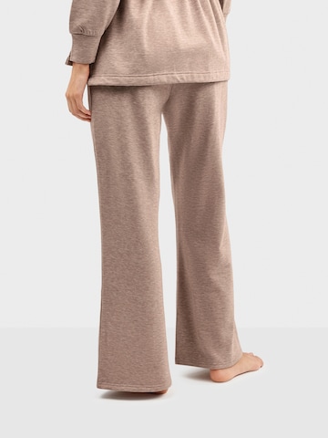 Gisela - regular Pantalón en gris