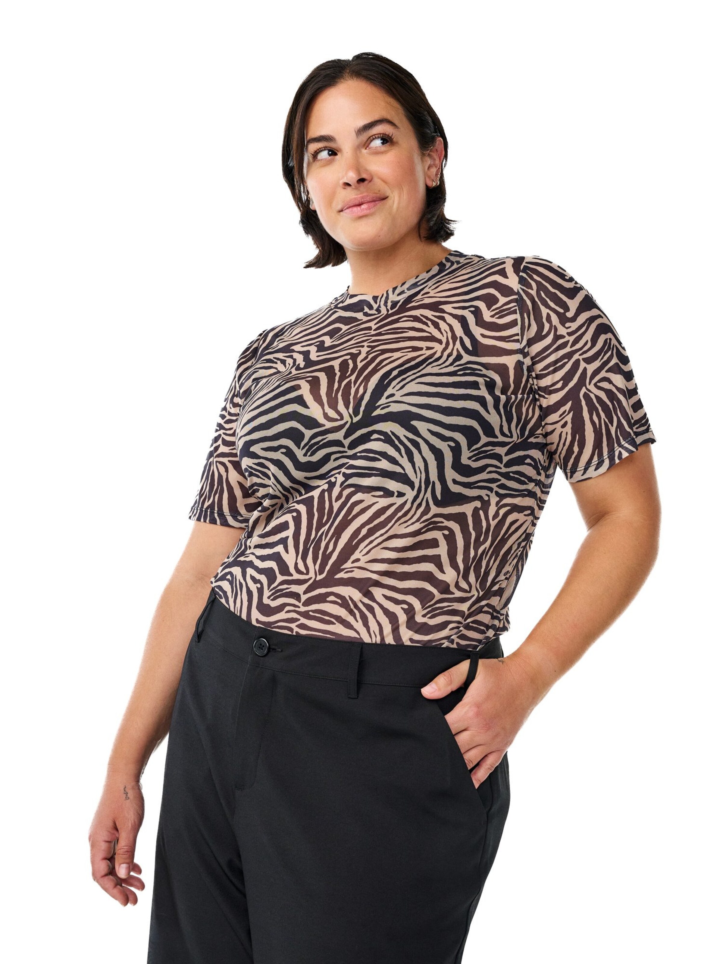 Zizzi Bluse 'EULLA' in Schwarz: Vorderseite