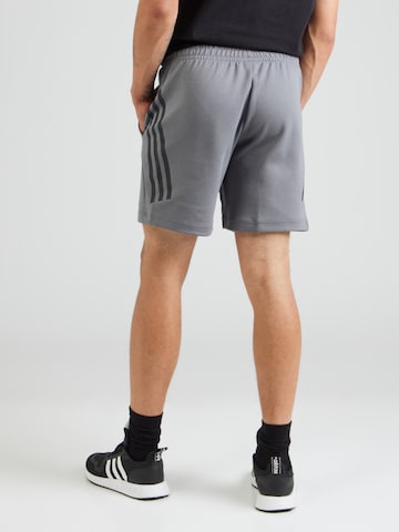ADIDAS SPORTSWEAR Regular Sportshorts 'Future Icons' in Grau