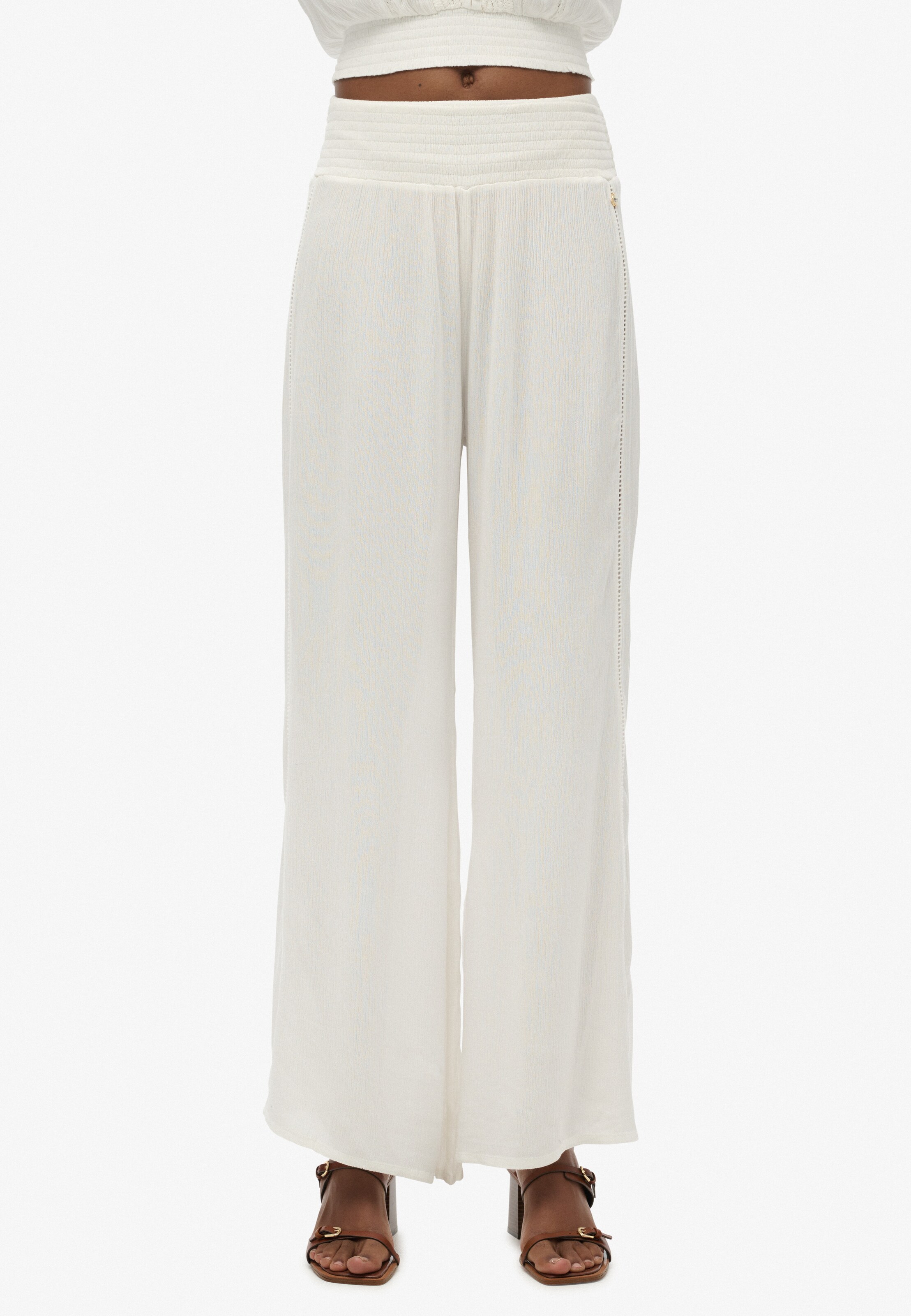 Superdry & Co Wide Leg Hose in Weiß: Vorderseite