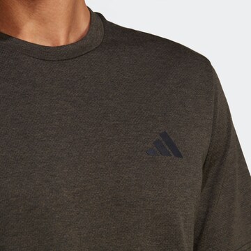 ADIDAS PERFORMANCE Functioneel shirt 'Train Essentials Comfort' in Groen