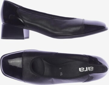 ARA Flats & Loafers in 39 in Black: front