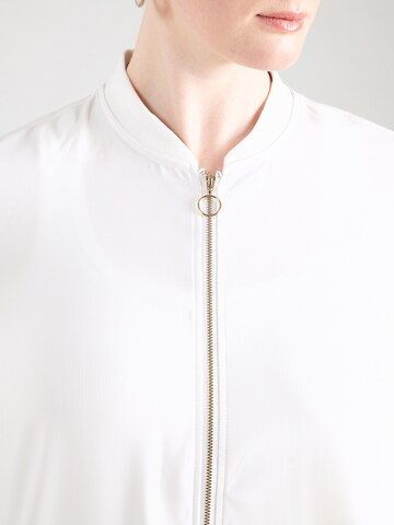 Vero Moda Curve Between-season jacket in Beige