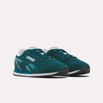 Reebok Sneakers in Blue