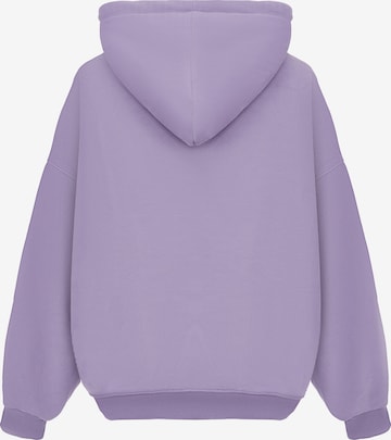 HOMEBASE Sweatshirt in Lila