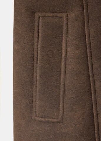 Giacca invernale 'FURBY' di MANGO in marrone