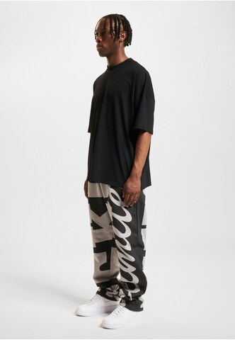 Ecko Unlimited - Loosefit Pantalón en gris