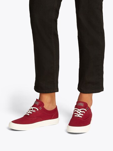Sneaker bassa di TOMMY HILFIGER in rosso