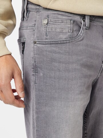 GARCIA Regular Jeans 'Russo' i grå