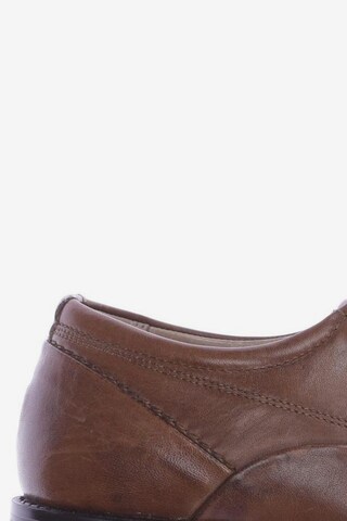 HECHTER PARIS Flats & Loafers in 40 in Brown