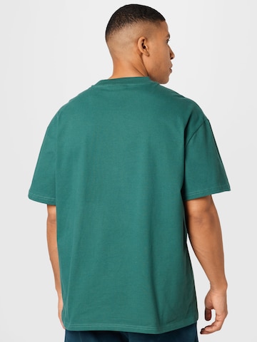 T-Shirt 'Great' WEEKDAY en vert