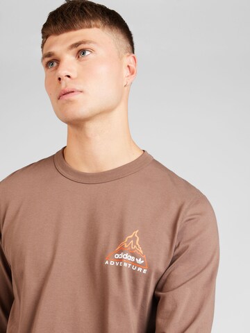 ADIDAS ORIGINALS Shirt 'VOLCANO' in Bruin