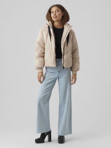 VERO MODA Vinterjakke i beige