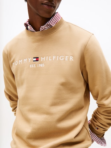 TOMMY HILFIGER Sweatshirt in Bruin