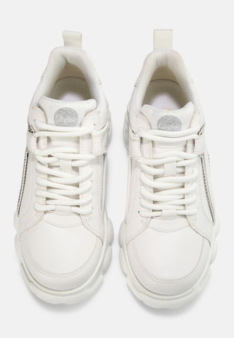 BUFFALO Sneakers in White
