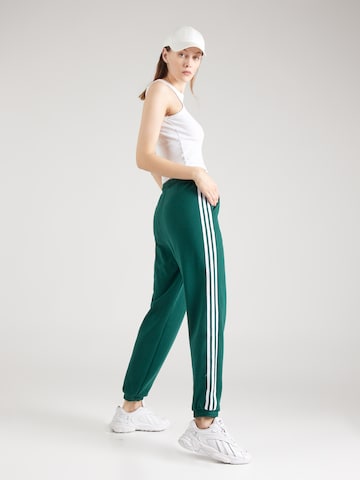 ADIDAS ORIGINALS Tapered Trousers 'Adicolor Classics' in Green