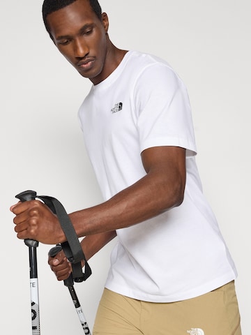 Tricou de la THE NORTH FACE pe alb