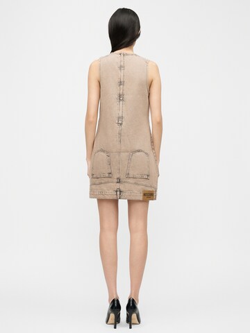 Moschino Jeans Kleid in Grau