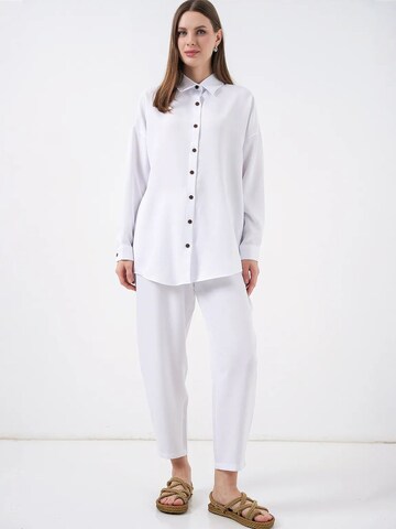 Pantalons de tailleur Bigdart en blanc : devant