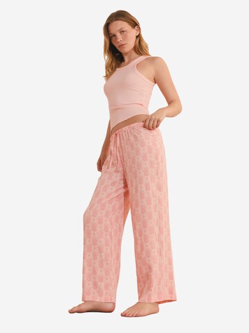 Pantaloncini da pigiama 'Solaris' di ETAM in rosa