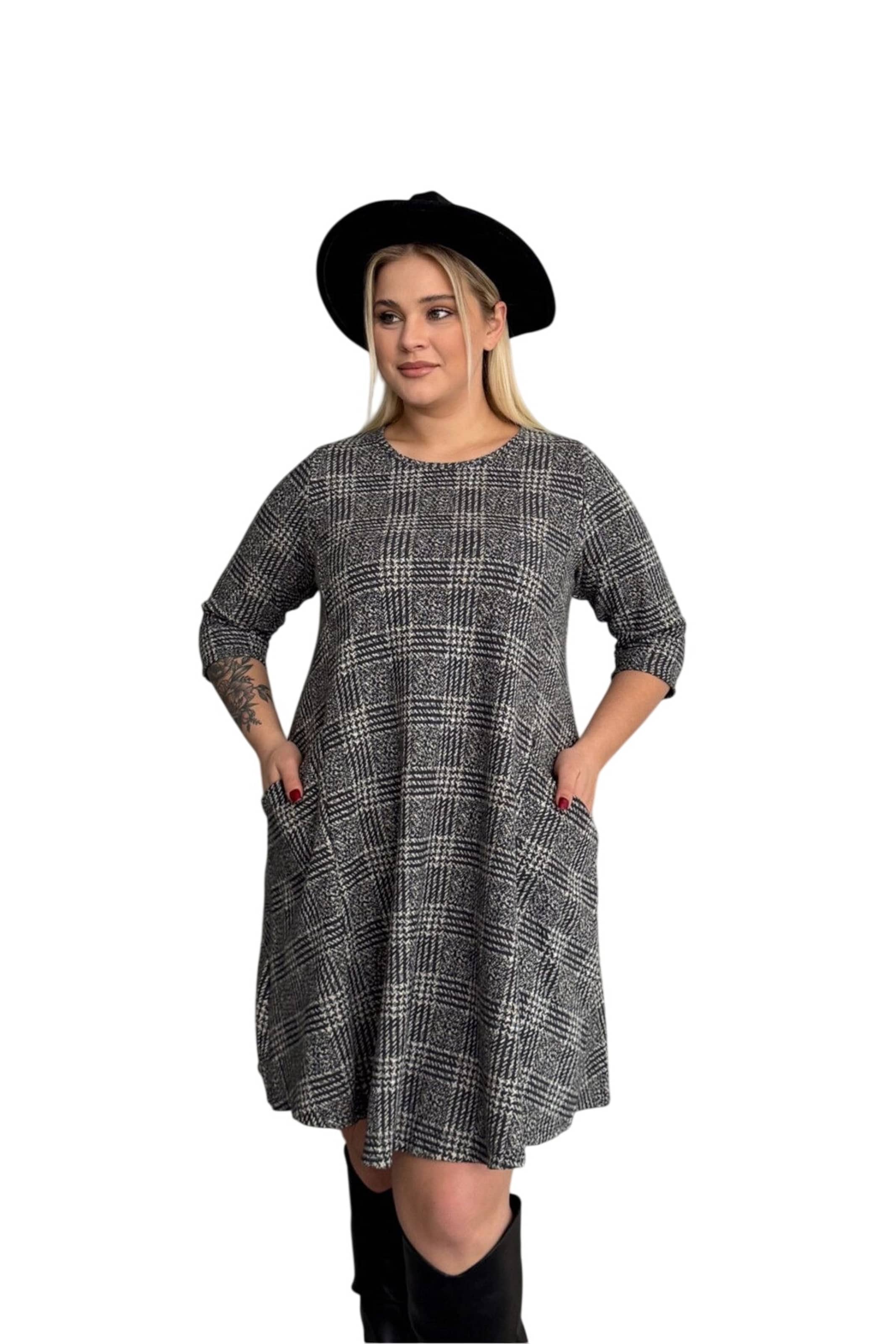 Stil Diva Jurk in Grijs: voorkant