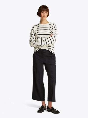 Wide leg Pantaloni con piega frontale di TOMMY HILFIGER in nero