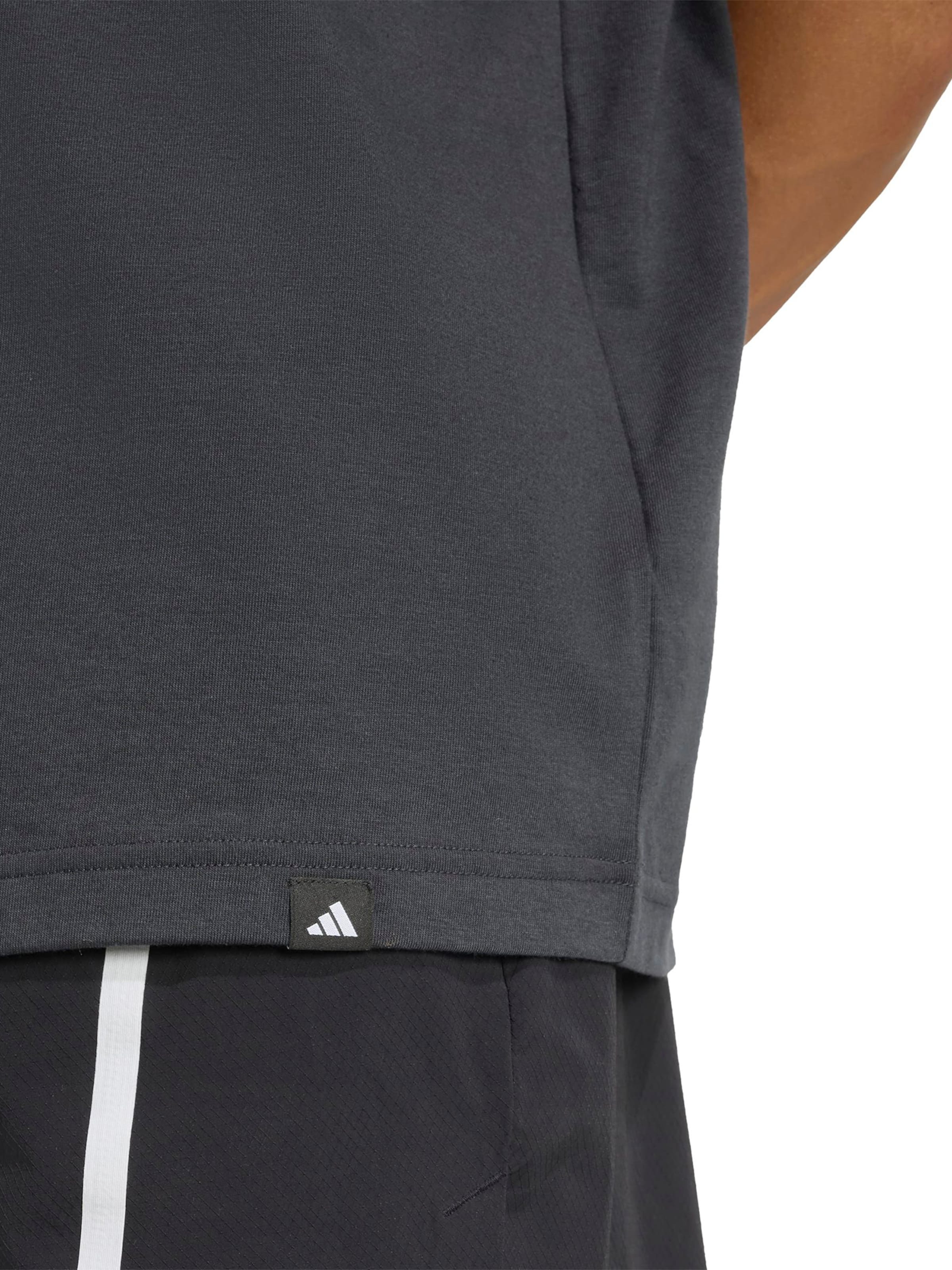 melns ADIDAS PERFORMANCE Sporta krekls 'GFX Glob Q3'