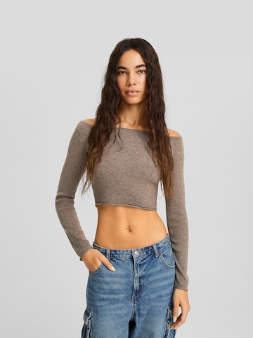 Bershka Sweater in Beige: front