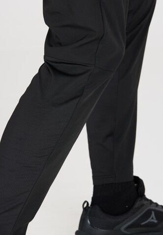 ENDURANCE Tapered Sportbroek 'Jeen' in Zwart