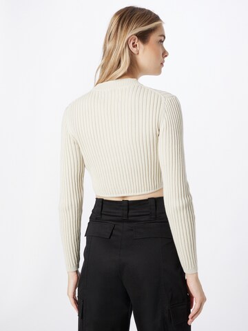 Calvin Klein Jeans Sweater in Beige