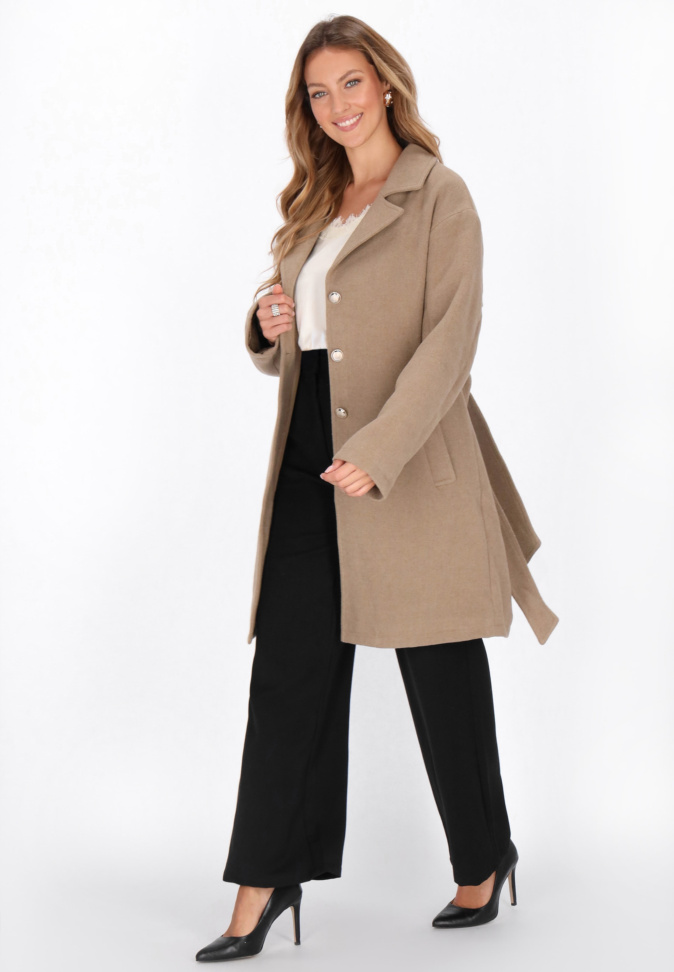 NAEMI Between-Seasons Coat in Beige