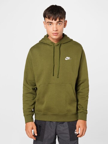 Regular fit Felpa 'Club Fleece' di Nike Sportswear in verde: frontale