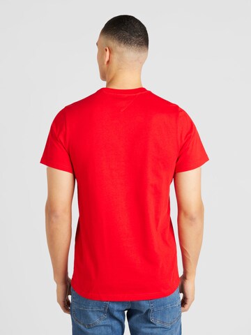 Tommy Jeans Regular Fit T-Shirt in Rot