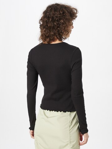 Monki Shirt in Black