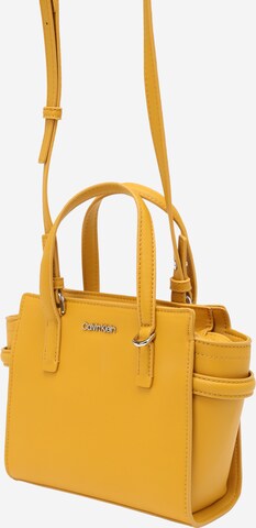 Borsa a mano di Calvin Klein in marrone: frontale