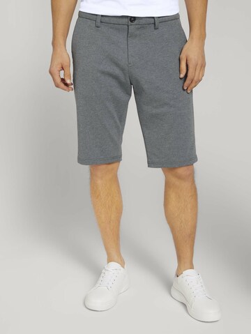 TOM TAILOR Shorts in Grau: front