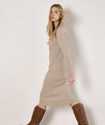 Apricot Jurk ' ' in Beige
