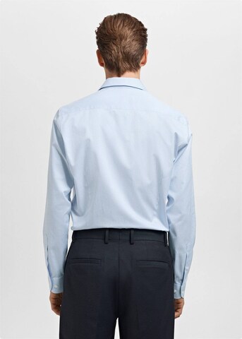 MANGO MAN Slim fit Button Up Shirt 'Cagliari' in Blue