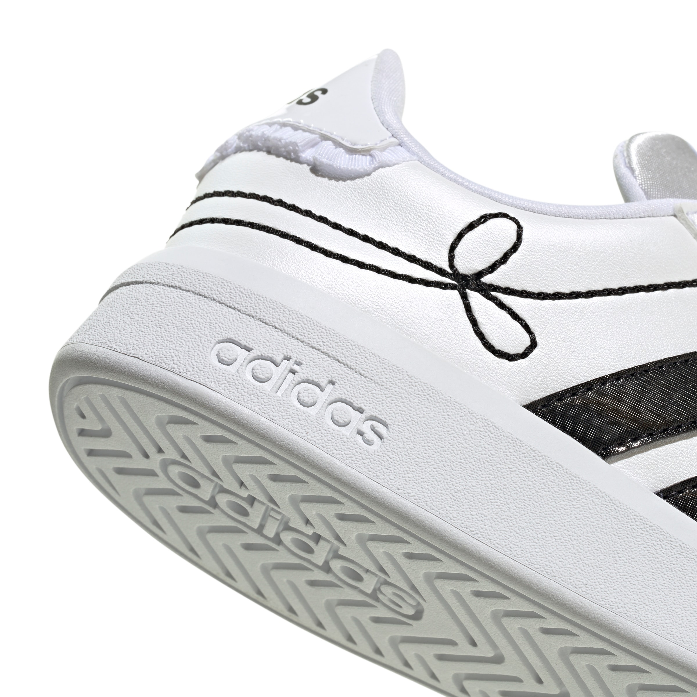 ADIDAS SPORTSWEAR Sneaker 'GRAND COURT 3.0' i vit