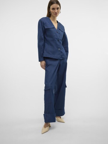 VERO MODA Wide Leg Cargobukser 'CARLA' i blå