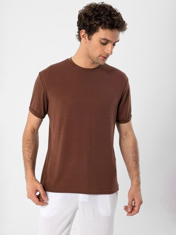 T-Shirt Antioch en marron