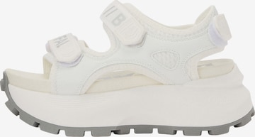 balta BUFFALO Sandalai 'MANHATTEN': priekis