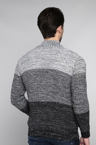 Vestes en maille CARISMA en gris