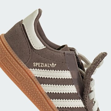 ADIDAS ORIGINALS Trainers 'Handball Spezial' in Brown