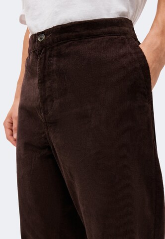 Regular Pantalon QS en marron