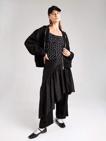 ABOUT YOU Top 'Linda' in Zwart