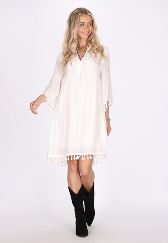 IZIA Dress in White: front